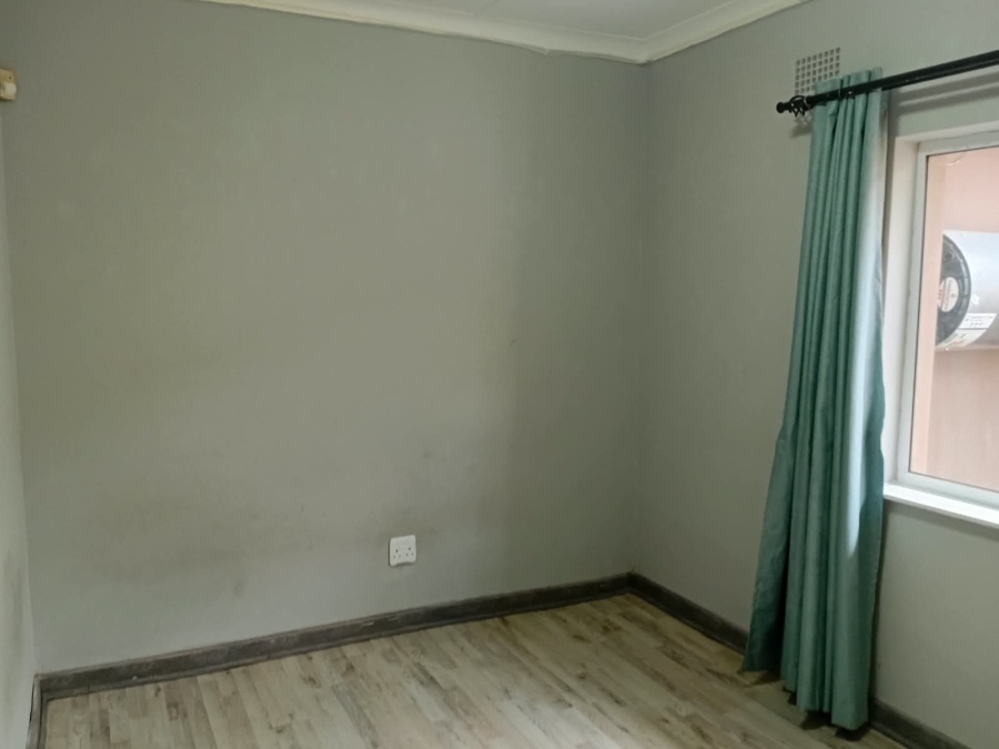 To Let 3 Bedroom Property for Rent in Beacon Bay Eastern Cape
